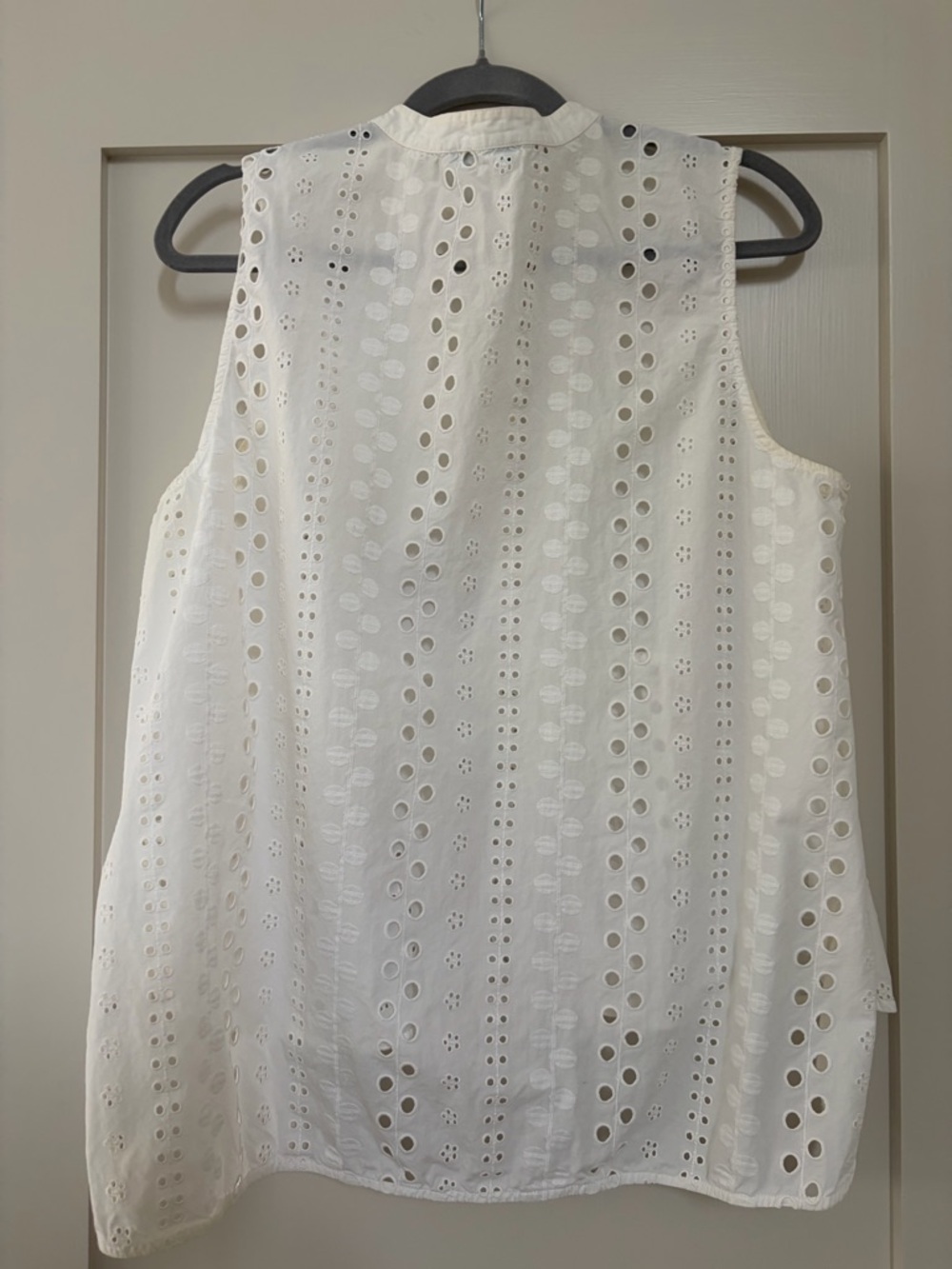 United Colors Of Benetton White Sleeveless Eyelet Cotton Camisole - Picture 8 of 8